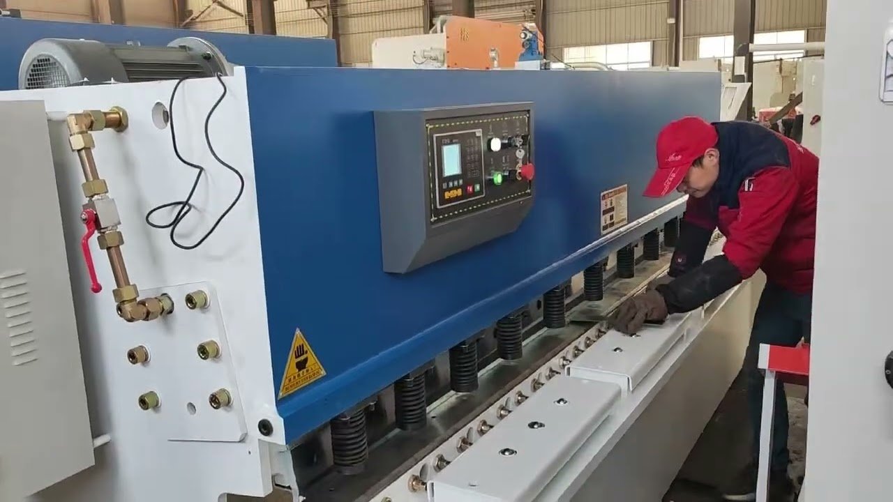 Hydraulic Shearing Machine Cutting Process for Sheet Metal