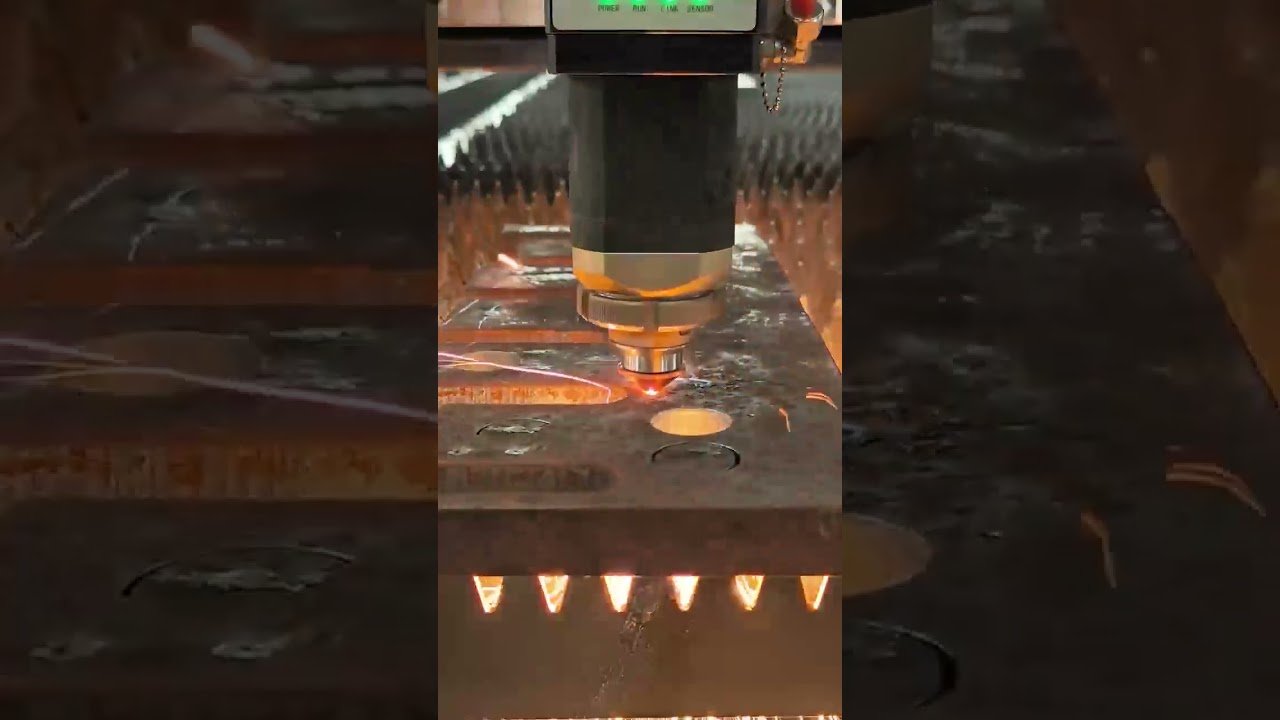 20000W Fiber Laser Cutting 25mm Steel Plate