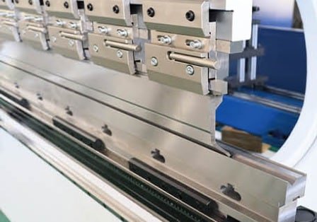 Fast clamping upper tool and dual V lower die for CNC press brake