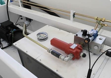 main servo electro hydraulic synchronous press brake