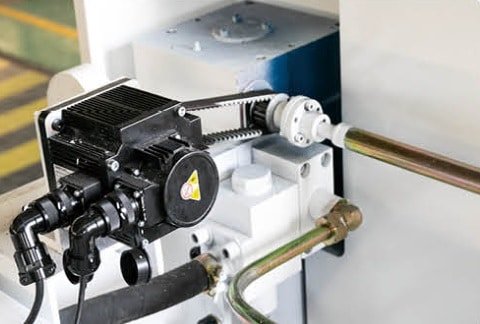 Servo motor driven oil cylinder for CNC press brake