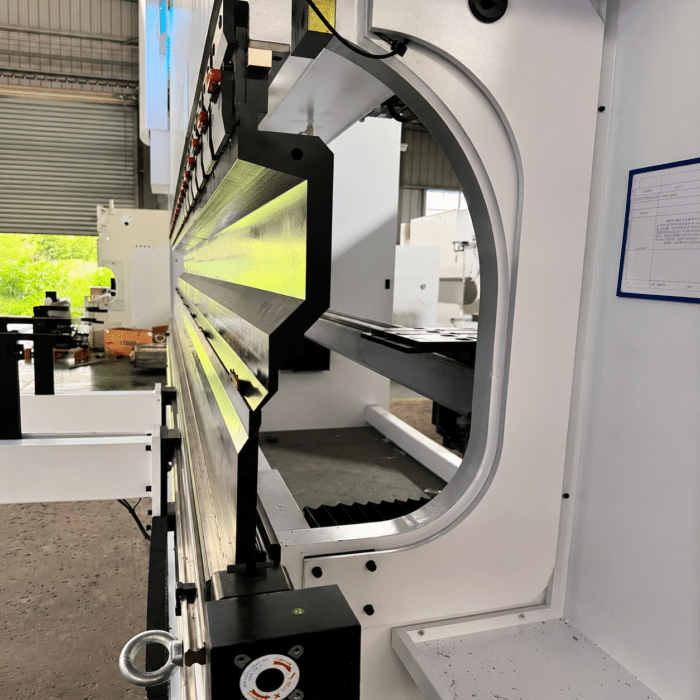 CNC press brake machine factory testing and commissioning process