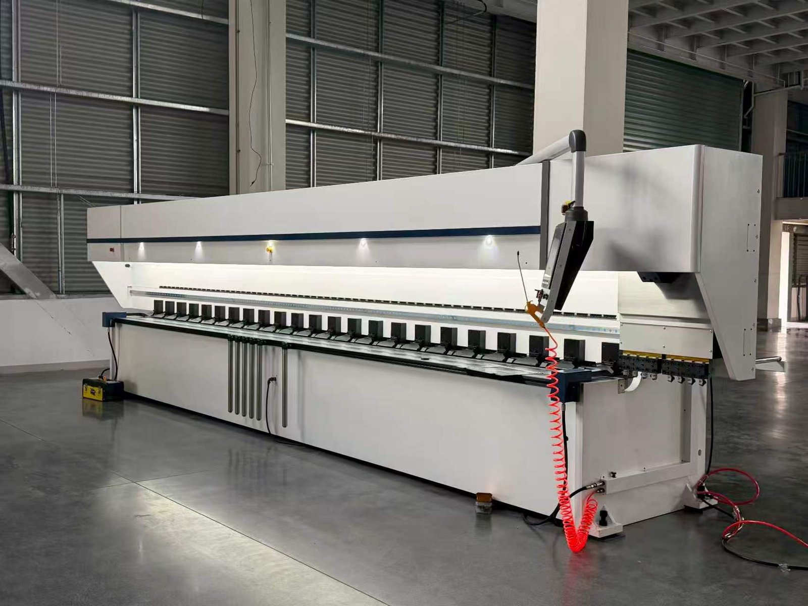 CNC V Grooving Machine for stainless steel sheet metal bending applications