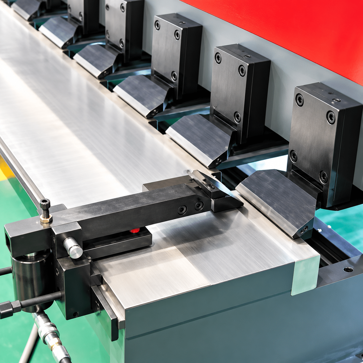 CNC vertical grooving machine hydraulic pressing system